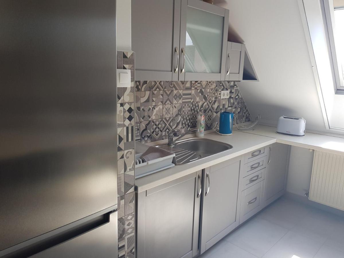 Zoli Apartmanok-Adri Koelcsey 32 Hajduszoboszlo Luaran gambar
