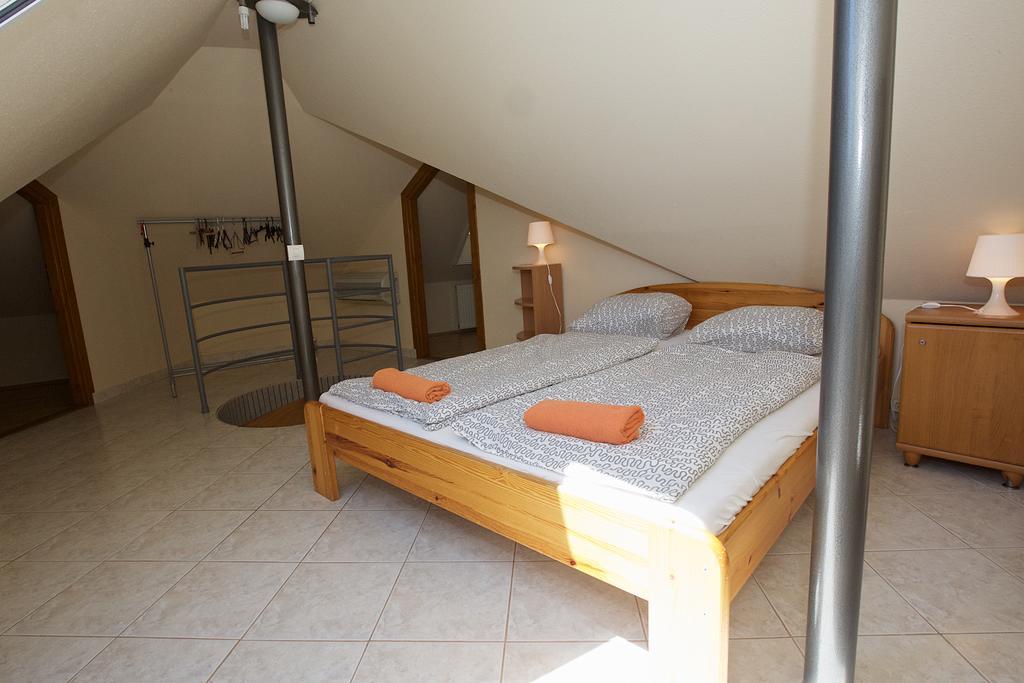 Zoli Apartmanok-Adri Koelcsey 32 Hajduszoboszlo Luaran gambar